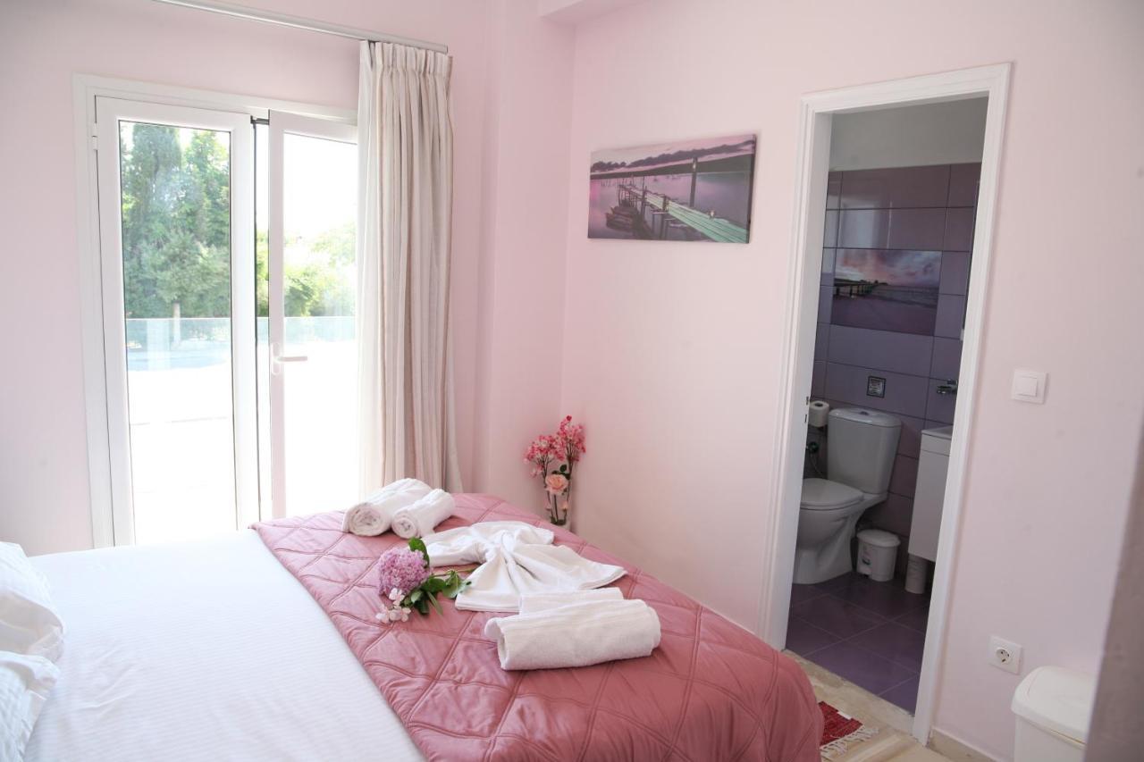 Terpsichore Boutique Appartments Дасия Екстериор снимка