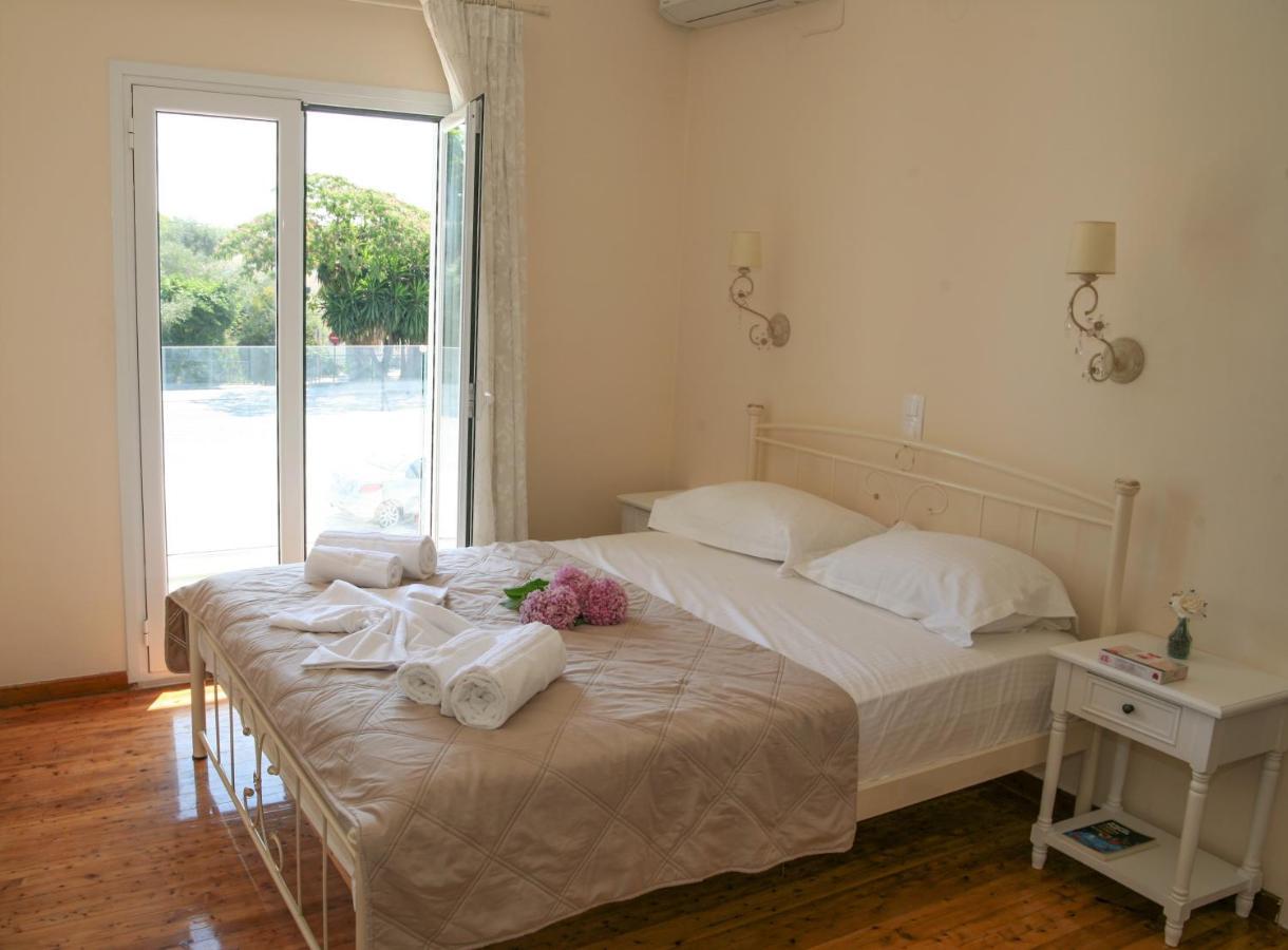 Terpsichore Boutique Appartments Дасия Екстериор снимка