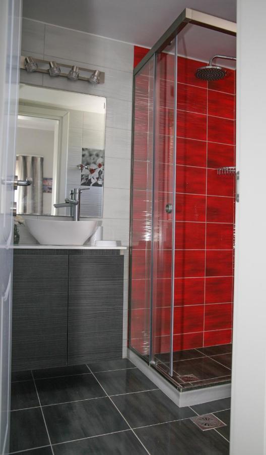 Terpsichore Boutique Appartments Дасия Екстериор снимка