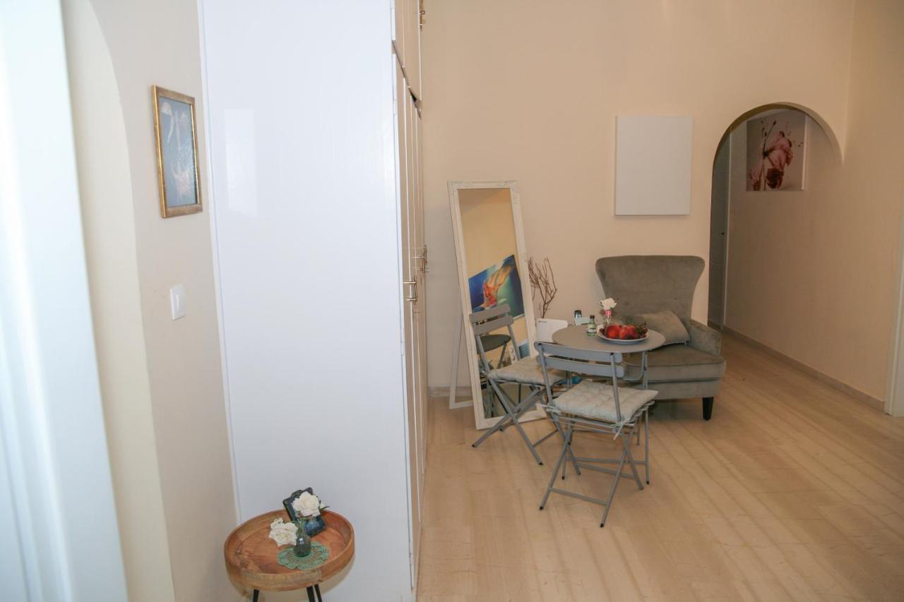 Terpsichore Boutique Appartments Дасия Екстериор снимка