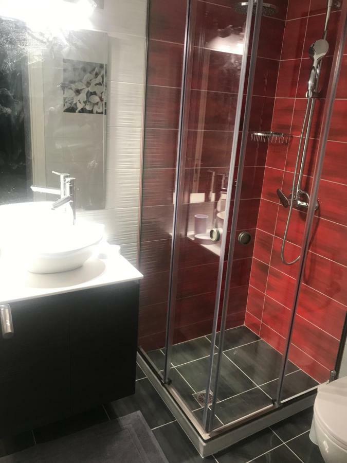 Terpsichore Boutique Appartments Дасия Екстериор снимка